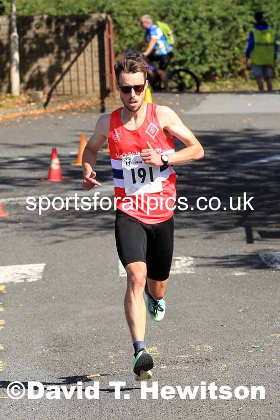 Tynedale Jelly Tea 10 Mile Road Race, Ovingham, Northumberland, Sunday, Aug. 21st. Photo: David T. Hewitson/Sports for All Pics